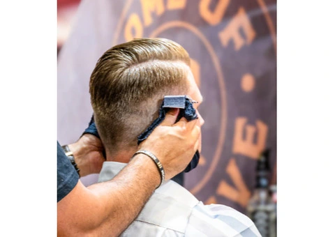 Barber Shop Canberra City for Fresh Haircuts and Grooming
