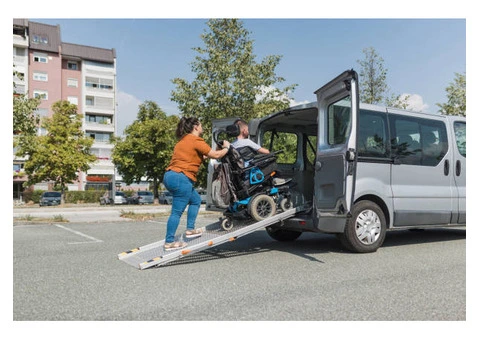 Enjoy Comfortable NDIS Travel With Caring Local Support Team - 3/5