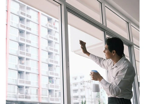 Stop Letting Filthy Windows Ruin Your View! Premier Window Cleaning Services St Kilda - 3/4