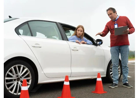 Affordable driving lessons in Cranbourne