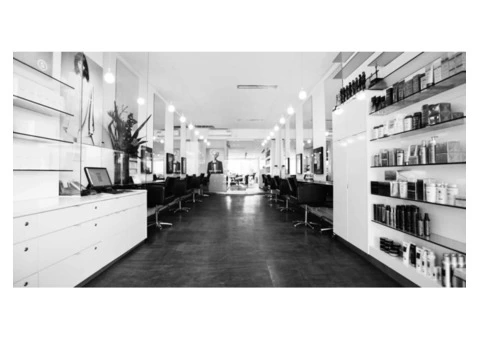 Best Hairdresser Colour Specialist in Melbourne - 2/3