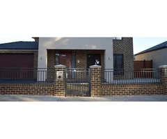 Custom Steel Fencing - Custom Brick Fences
