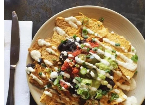 Try mouth-watering Mexican Dishes with 5% off @ Burrito Bar Holmview - 3/4