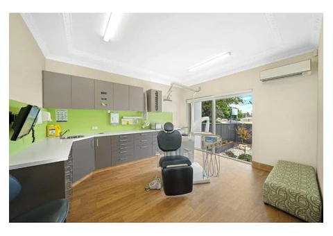 Port Macquarie Dental Centre - 5/6