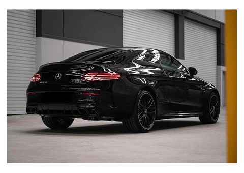 Keep Your Mercedes Shining with Our Car Washing Services