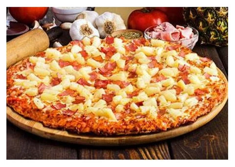 Grab your tasty Pizza Dishes @ Queens Park Pizza with 5% off - 4/4