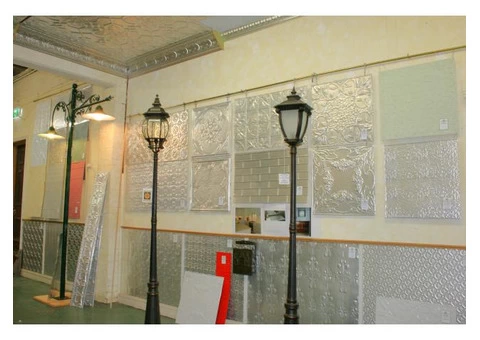 Period Details	 - Press Metal - 2/5