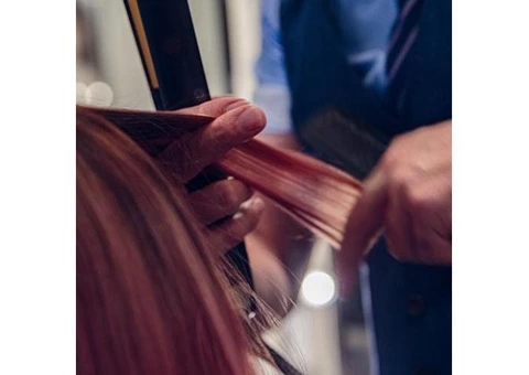 Stylish Haircut in Camberwell - 4/5