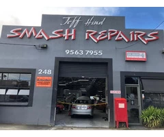 Car Smash Repairs in Moorabbin - Jeff Hind Smash Repairs