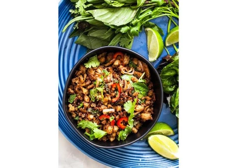 Try mouth-watering Thai Dishes with 15% off @ Ladda's the Thai Takeaway - 2/4