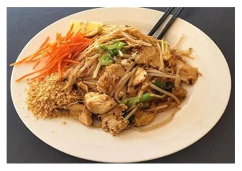Try mouth-watering Thai Dishes with 15% off @ Ladda's the Thai Takeaway - 4/4