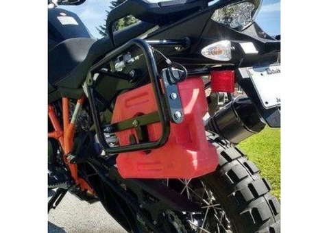 How you can carry extra fuel on a motorcycle?