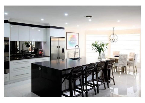 Leading Mirror Splashback Provider in Australia - DecoGlaze™