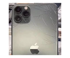 Get your iPhone 11 screen replaced at best price -Xtreme Communications