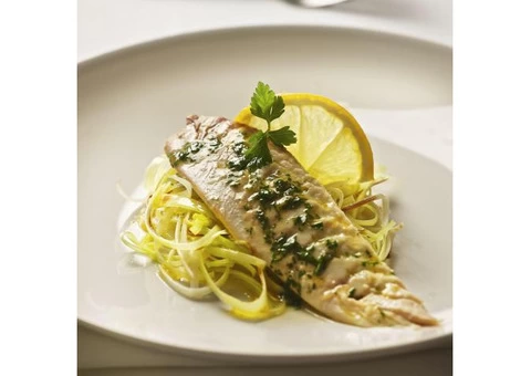 Parks Fish and Chips takeaway Davoren Park, SA - 5% off - 1/3