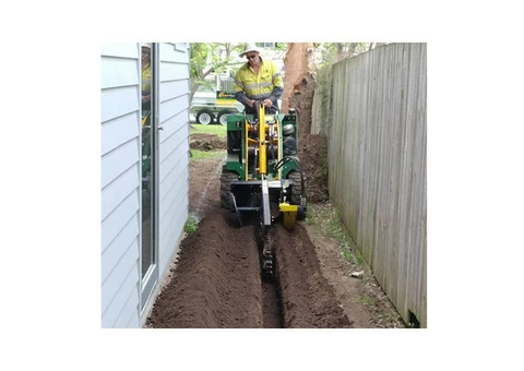 Trenchers Sharp Trenching Projects - Rogers Little Loaders. - 1/3