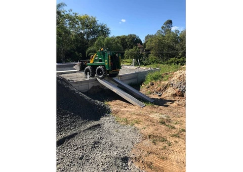 Turfing Retaining Wall Services - Rogers Little Loaders. - 1/3