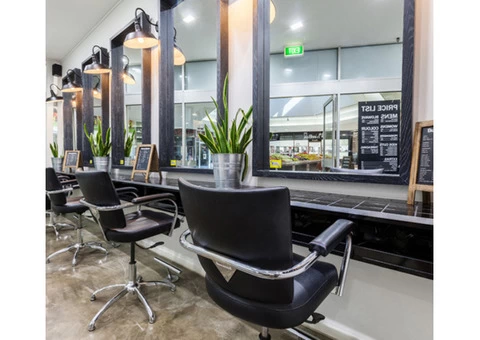 Stylist Hair Salon Wheelers Hill - 2/2