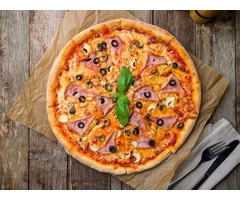 Yummy Pizzas @ Smoky Pizza Woodfired Restaurant – 5% OFF
