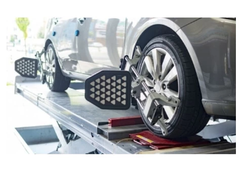 Call for wheel alignment and balancing Service | Hopper crossing