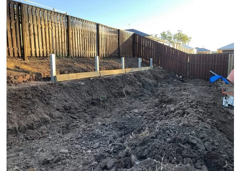 Double Wall Retaining - Rogers Little Loaders. - 2/3