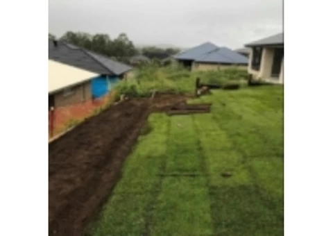 Turfing Retaining Wall Fencing Builder - Rogers Little Loaders - 5/6
