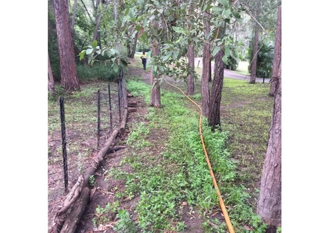 Trenching for electrical cable - Rogers Little Loaders. - 6/8