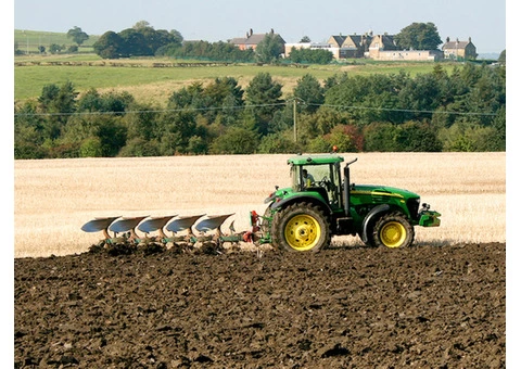 Get Commercial Tractor Insurance in Australia