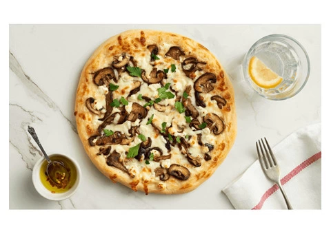 15% Off - Muncheez Wood Fired Pizza takeaway Reservoir,VIC - 2/3