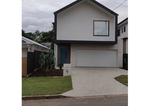 Complete Landscape - Front on April 5 at Mitchelton - 4/4