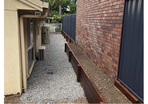 New Colorbond fence built on April 12 - Rogers Little Loaders - 3/4