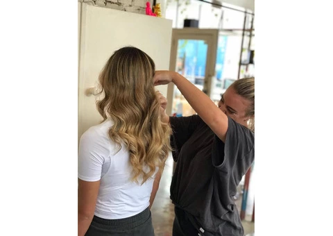 Best Hairdressing and Barber Courses In Melbourne - 1/3