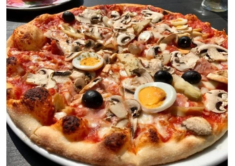Hidden gem at marina Pizza Restaurant port Macquarie, NSW - 5% Off - 1/4