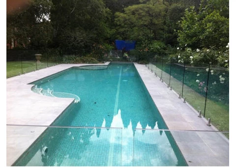 Want Install the best glass fencing? Contact our professionals!