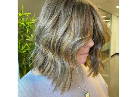 Hair Loss Treatment Clinic - 4/6