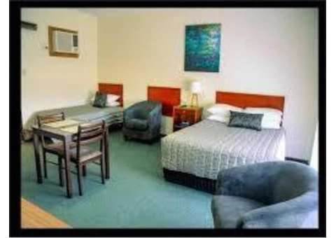 Port Augusta Accommodation|Motelpoinsettia
