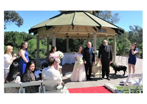 Choose a perfect celebrant for your wedding