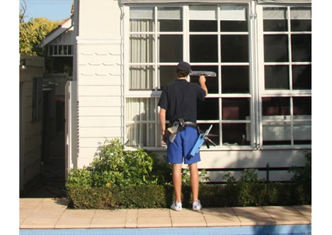 Window Cleaning in Melbourne - Ph. 039818 3333