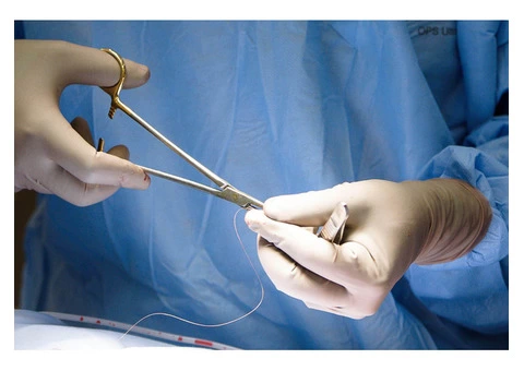 Correct your spinal cord injury with best back and spine surgeon